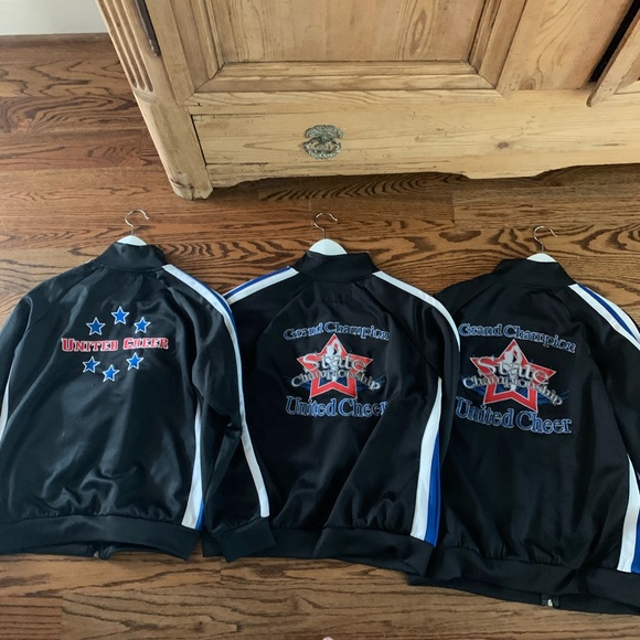 United Cheer Stretchy Jacket (Champion Jacket) - Picture 4 of 6